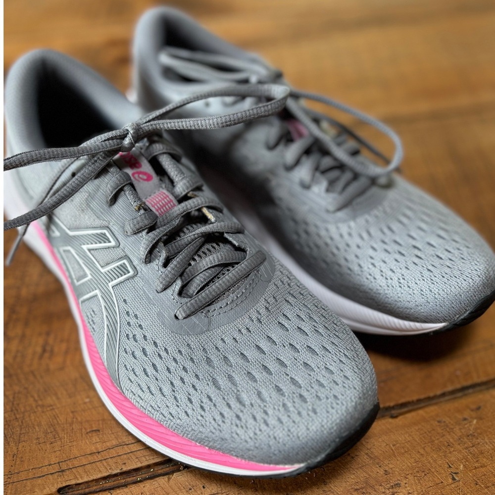 Asics Gel Excite 7 Womens Running Athletic Shoes Gray Pink 1012A562 Size 7.5